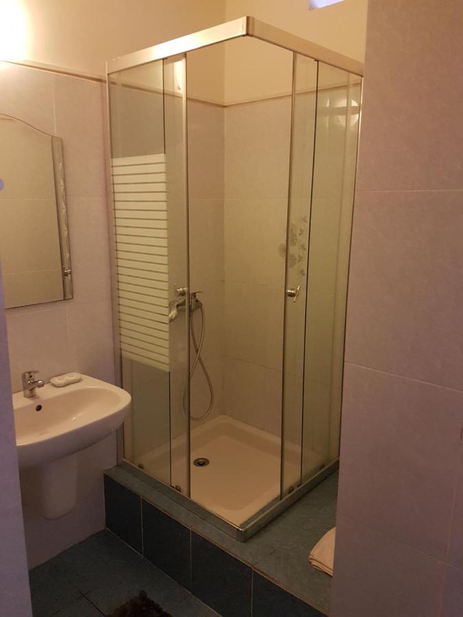 Hotel Ivato , Airport Антананаріву Екстер'єр фото
